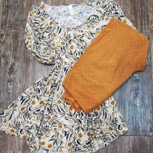 2 for 1 deal lularoe leggings and perfect t